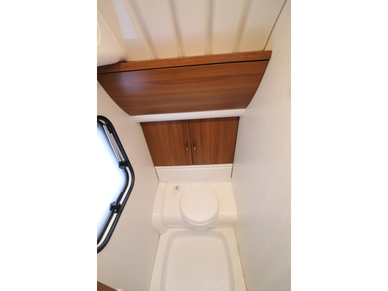 Hobby Excellent 460 UFE Mover/ Luifel/ Fdrager  foto: 14