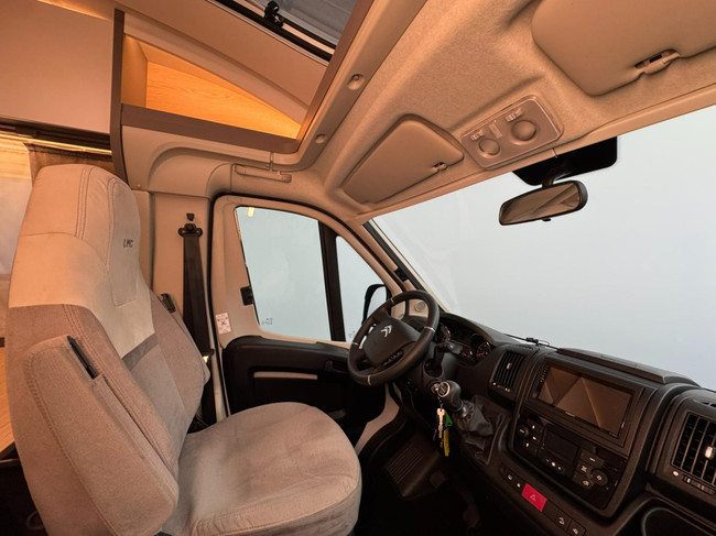 LMC Tourer 660 T foto: 23