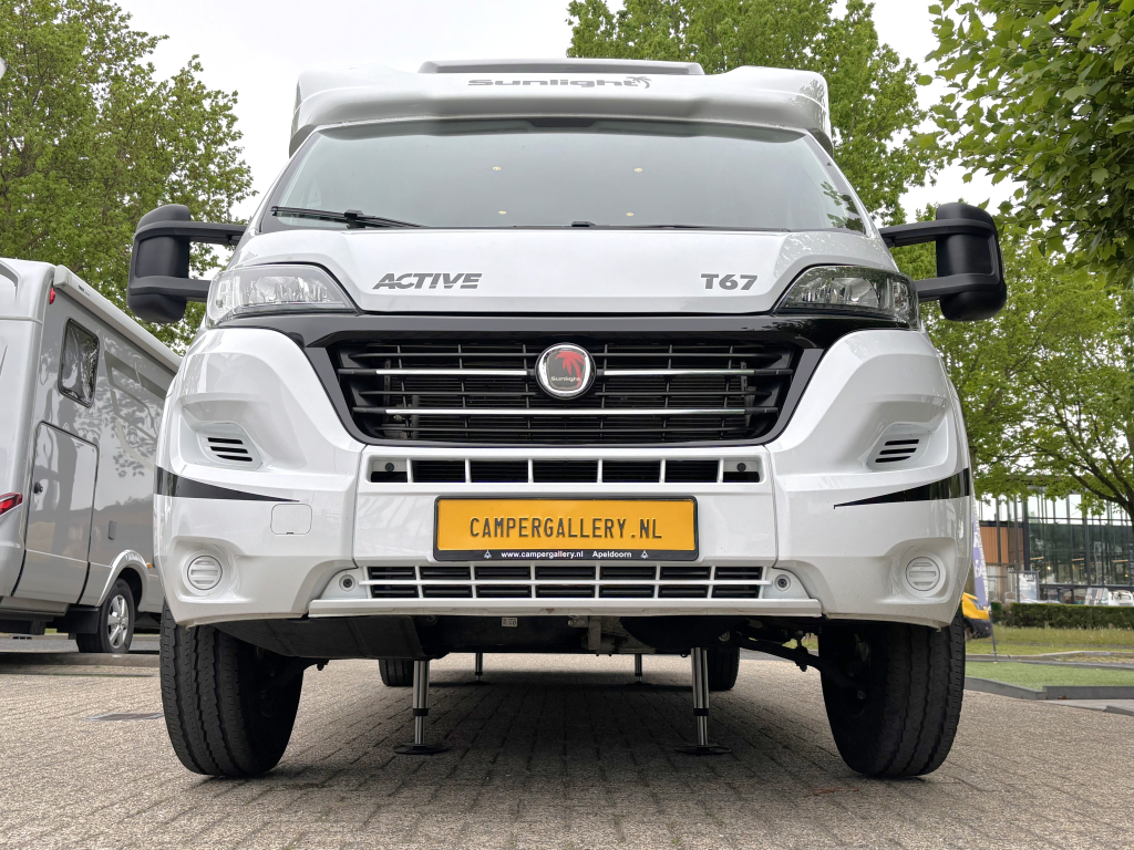 Sunlight T 67 AUTOMAAT ENKELE BEDDEN + HEFBED LEVELSYSTEEM foto: 1