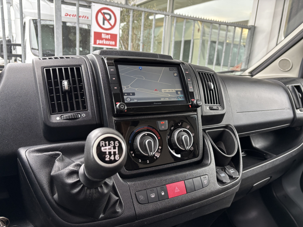 Knaus  BoxStar 600 Platinum Selection 5.99m ENKELE BEDDEN foto: 14