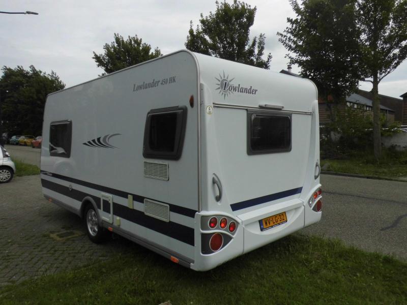 Dethleffs Lowlander 450 HK Mover, voortent. 