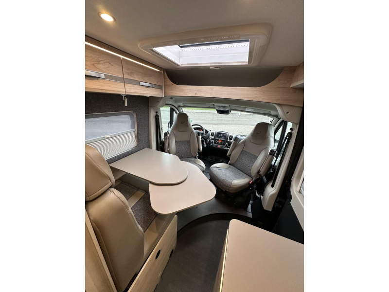 Dethleffs Globetrail 640 BTW voertuig  foto: 4