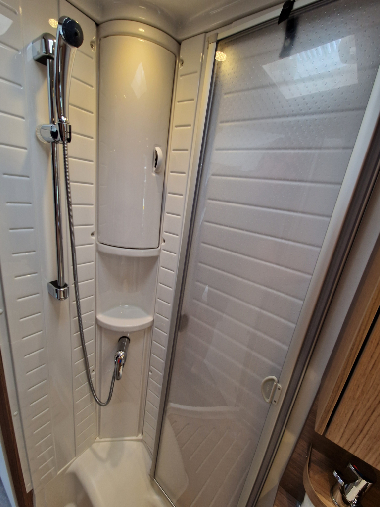 CAPRON T135 Foto: 14