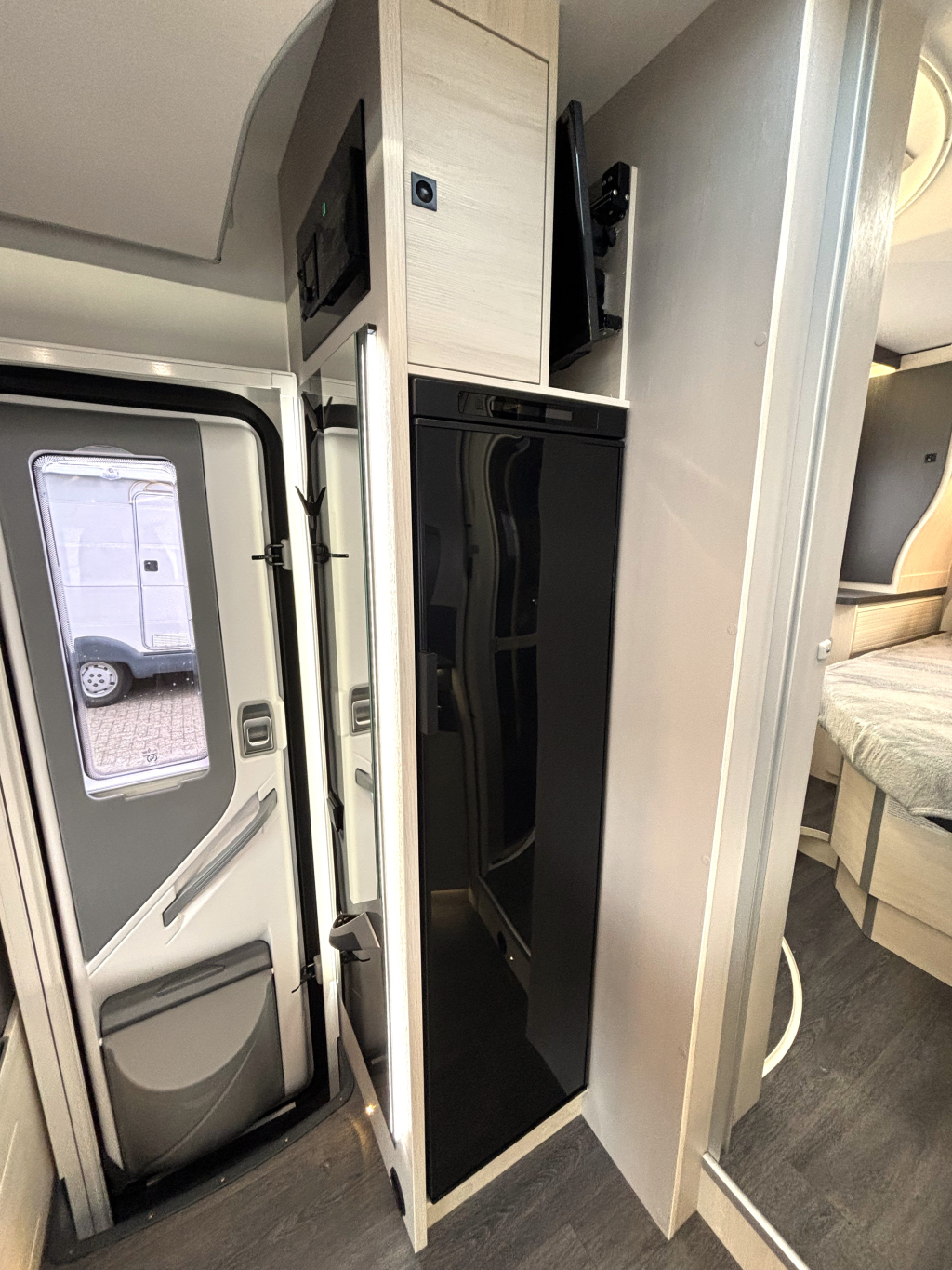 Challenger Graphite 268 AUTOMAAT QUEENSBED HEFBED F2F 2023 foto: 9
