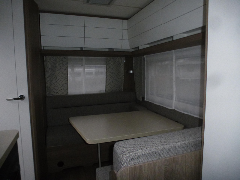 Hobby On Tour 390 SF NUEVO MODELO 2025 foto: 7