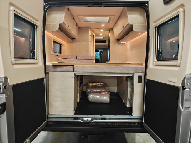 tourne mobil 6.4 Cruise 140PK Automaat - ALL SEASON foto: 4
