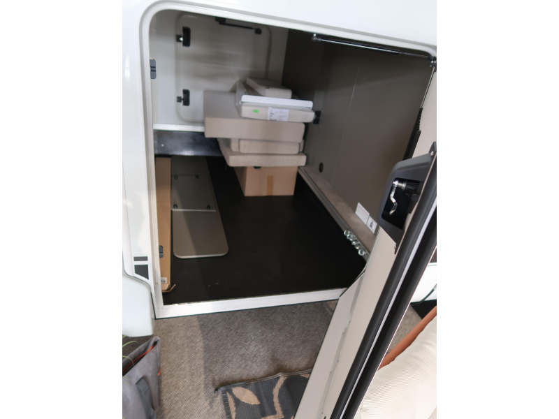 Hymer GT-S 685 685 170 pk AUTOMAAT  foto: 13