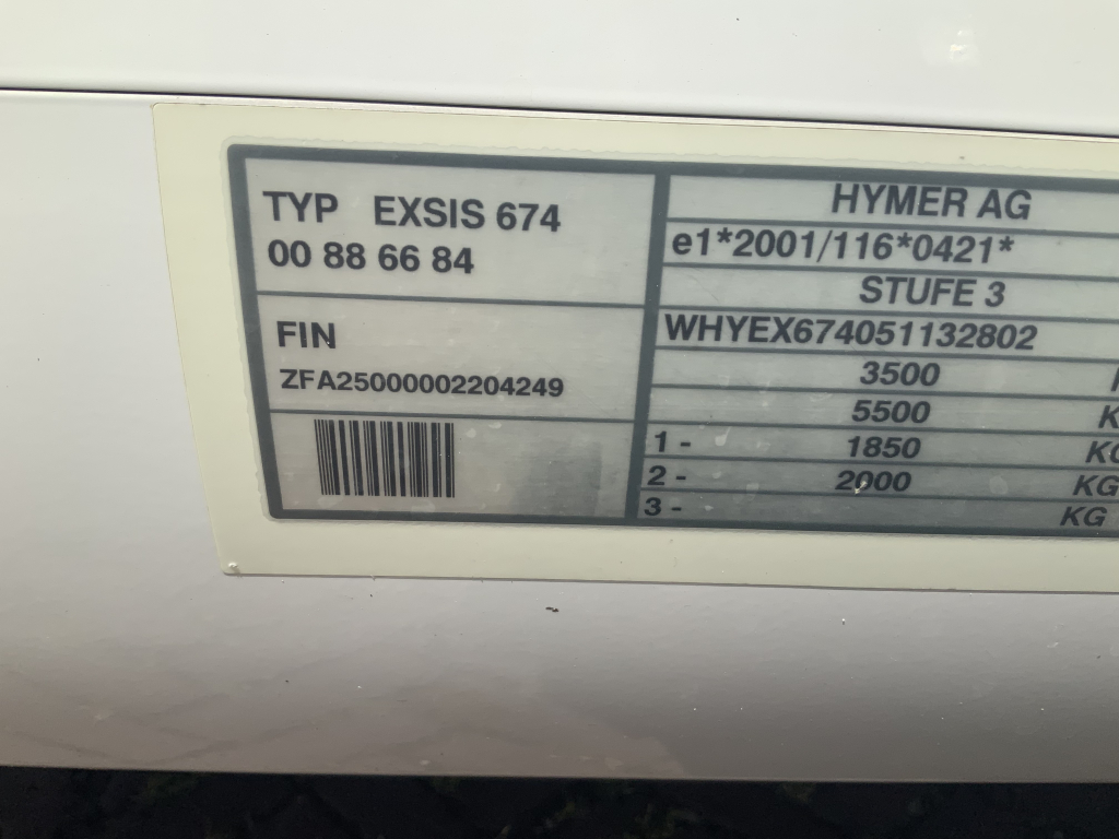 Hymer Exsis-I 674 EX 2.3 MultiJet 160 PK,Integraal,Motor-airco, 2 Lengte-bedden, Hef-bed, Garage, Trekhaak, etc, etc. Camper centrum on the road  foto: 36