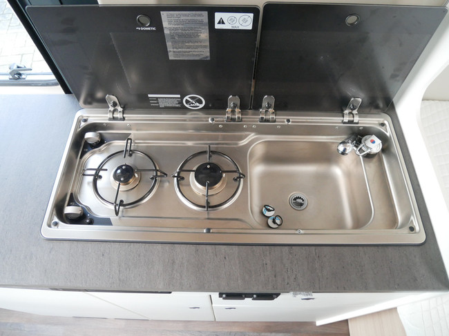 Sunlight Cliff 600 XV, autocaravana de 6 metros, 140 CV, Euro 6!! foto: 13