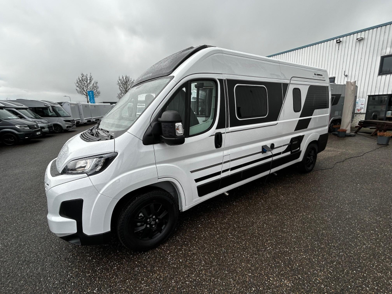 Adria Twin Supreme 600 SPB Truma dieselkachel Luifel  foto: 2