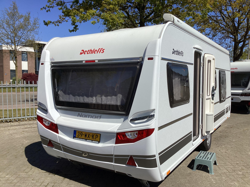 Dethleffs Nomad 530 DR Air conditioning/awning photo: 23