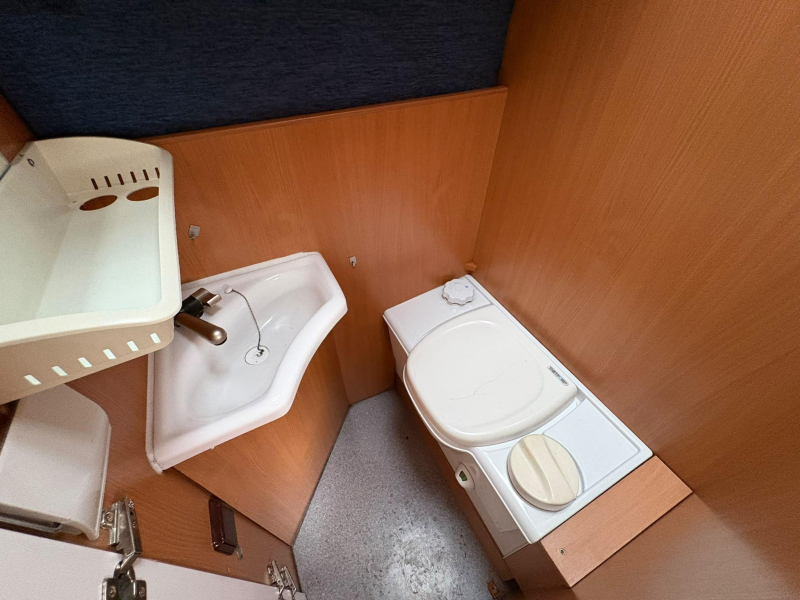 P&ouml;ssl 2win TJL,560,Cama fija,Toldo foto: 11