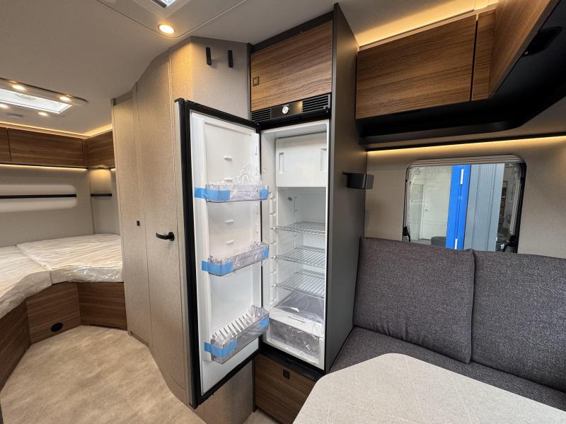 Eriba Novaline 442  foto: 11