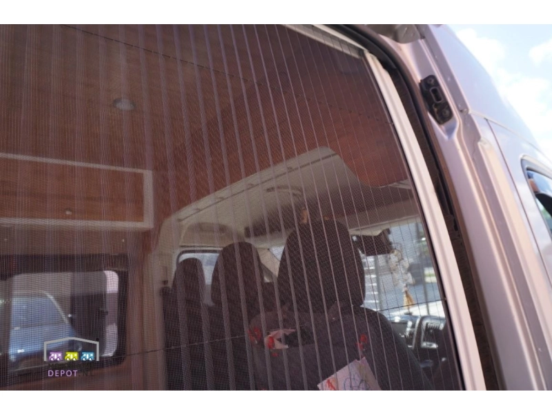 Peugeot Boxer 600 5 persoons  foto: 15