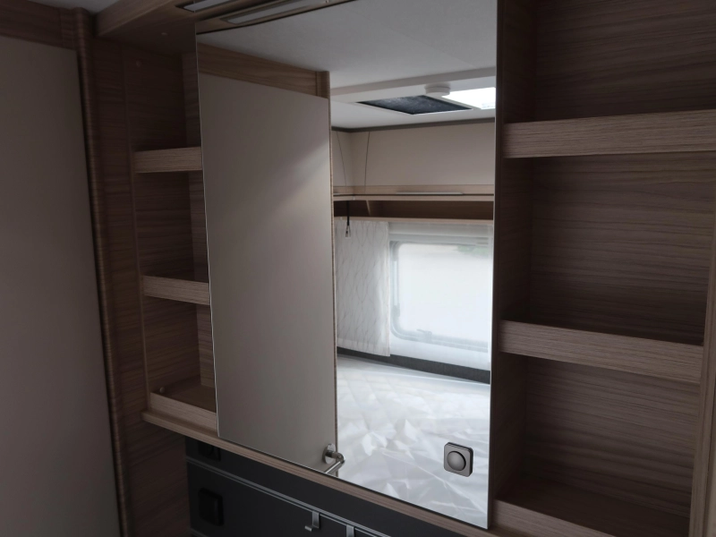 Fendt Bianco Activ 495 SFE MET DWARS KEUKEN !  foto: 10