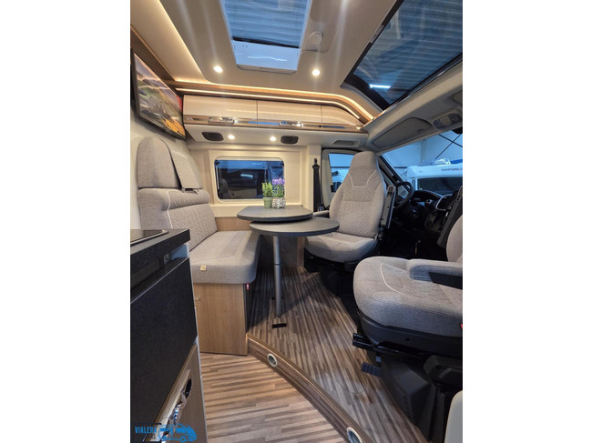 Carthago Malibu Van Charming 640 LE GT foto: 2