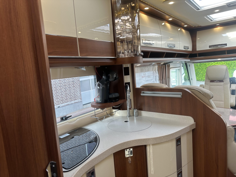Carthago Chic E-line 51 QB Oberschr&auml;nke, ALDE Foto: 19