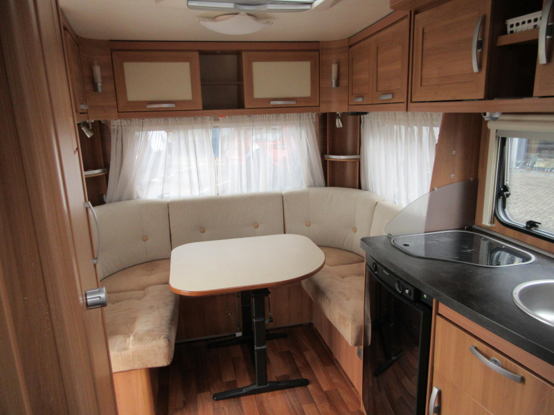 Eriba Sporting Jive 465 MOVER LUIFEL DEELTENT foto: 2