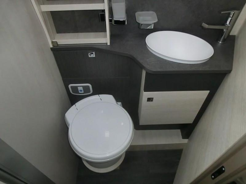 Chausson 788 espacioso con dormitorio foto: 22