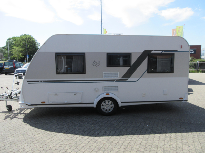 Knaus Sport 450 FU KOMPLETT UND FRANZ&Ouml;SISCHES BETT Foto: 15