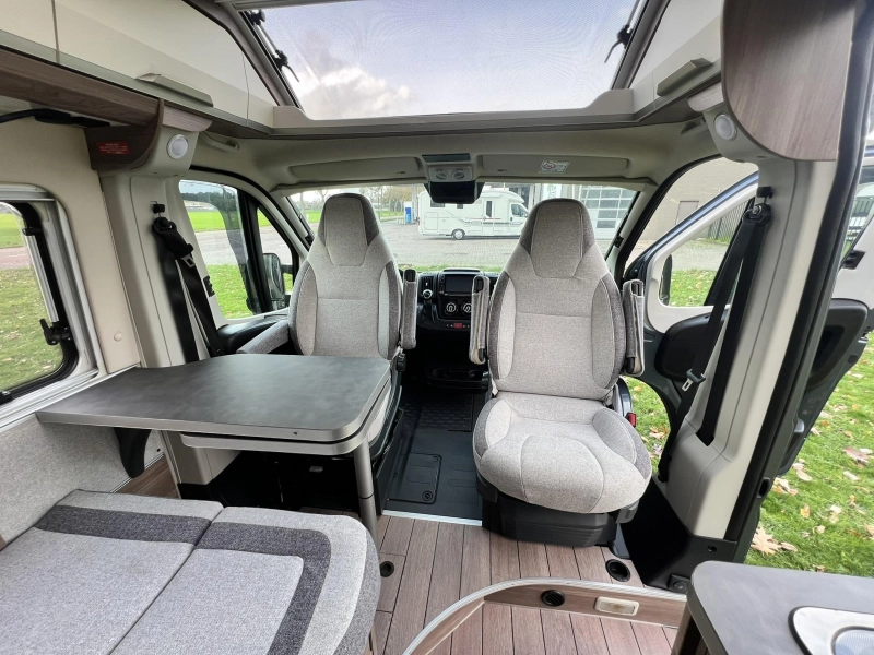 Knaus Van I 5,99 meter 9T automaat  foto: 13