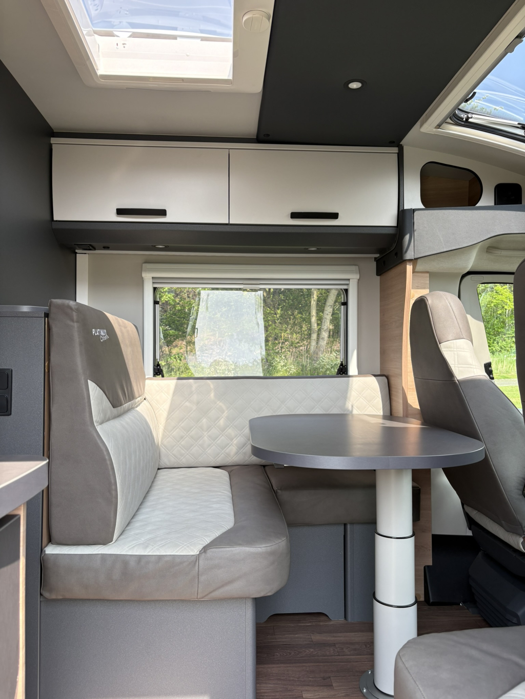 Knaus LiveTI 650 MEG Platinum Selection foto: 7