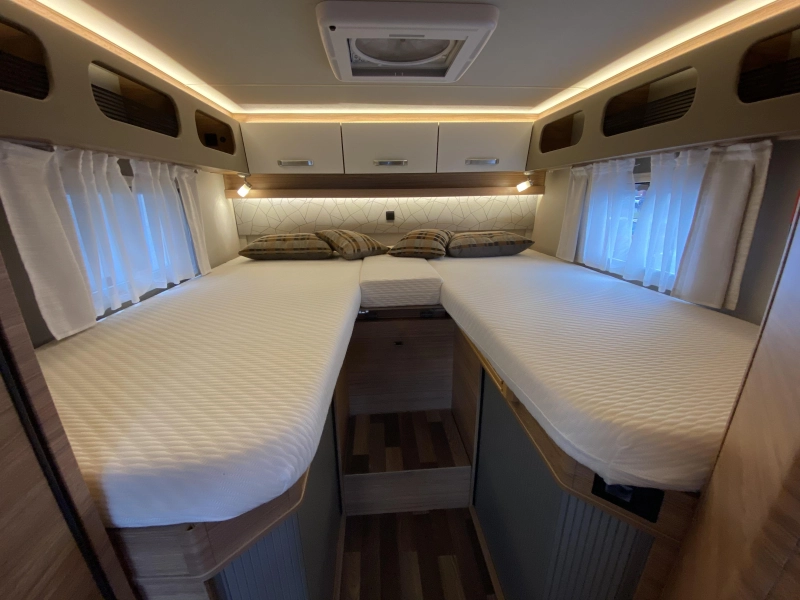Weinsberg CaraCompact Pepper 650 MEG FULL OPTION Foto: 8