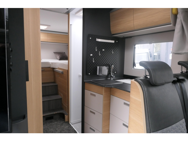 Adria Matrix Axess 670 SL Einzelbetten Foto: 8