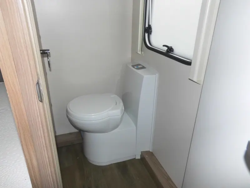 Sprite Alpine Sport 470 Mover, cassetteluifel!  foto: 7