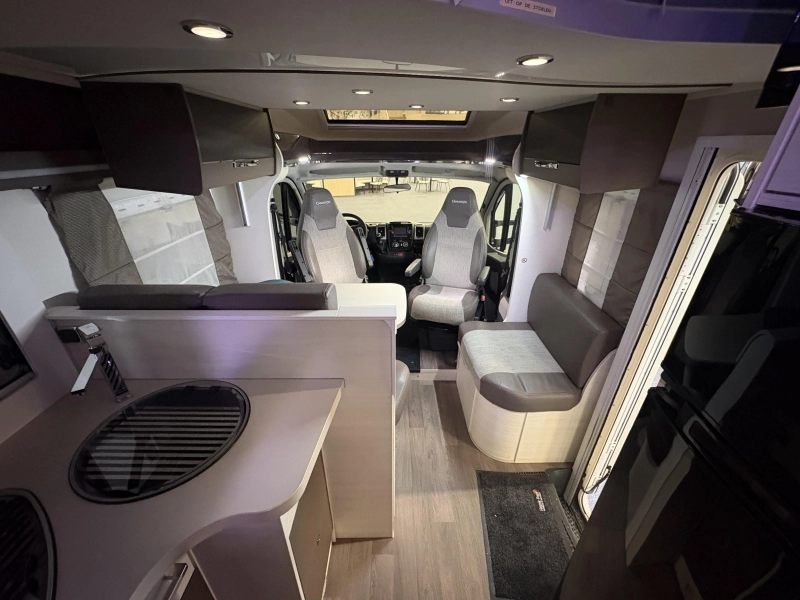 Chausson Welcome 728 EB Queensbed / hefbed  foto: 6