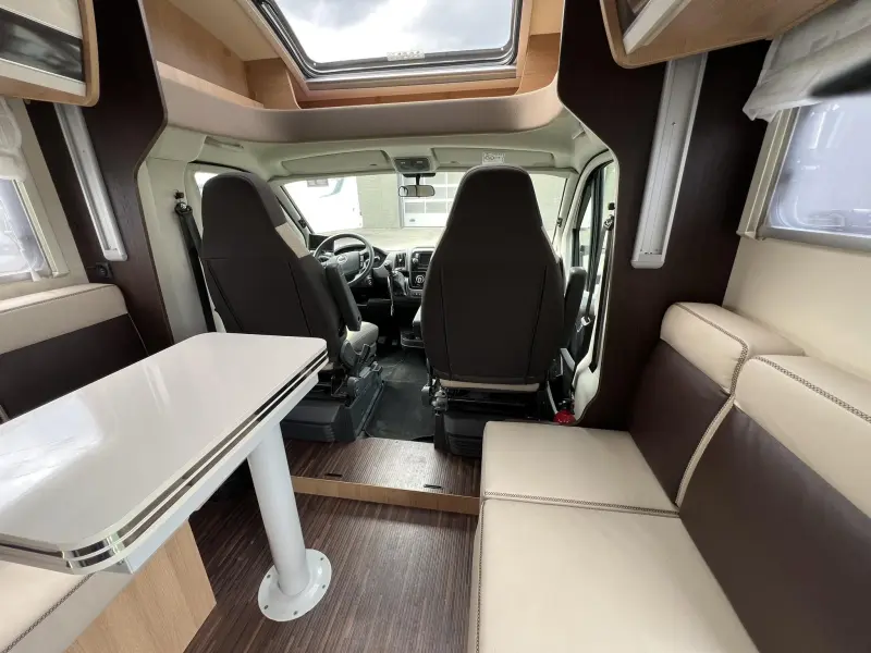 McLouis MC4 281 Queens-bed en hef-bed  foto: 20