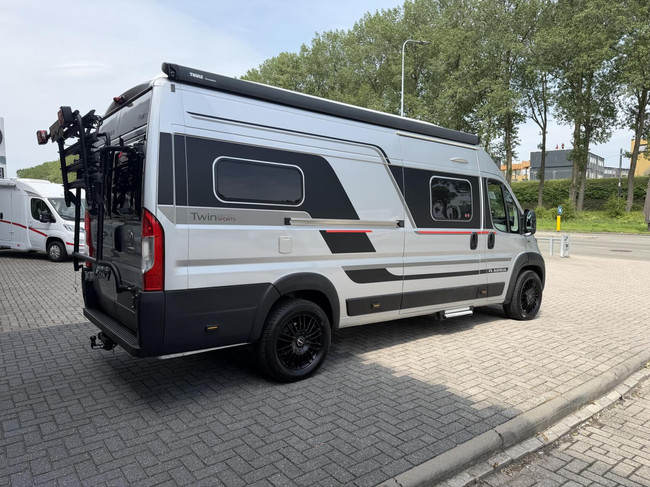 Adria 640 SGX Sports 9T-Automatique 2X Climatisation Auvent LED Porte-v&eacute;los photo : 13
