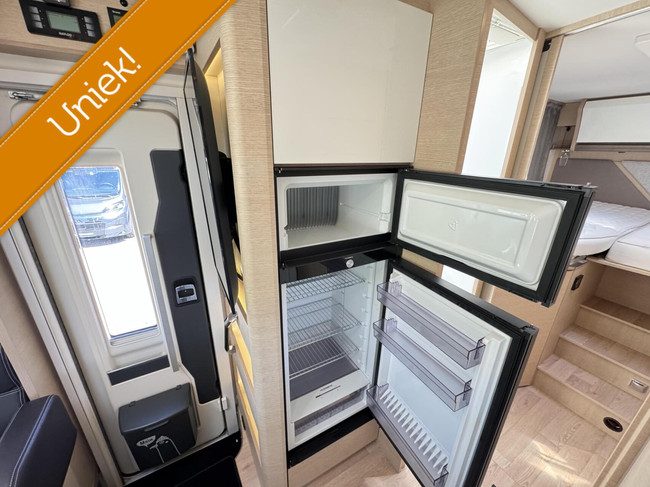 RAPIDO M66 Automaat Enkele Bedden Levelsysteem 2x Airco foto: 17