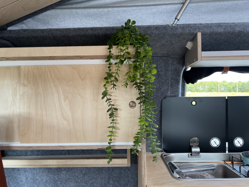 Volkswagen T6 Kastenwagen BENZIN 2017 Foto: 11