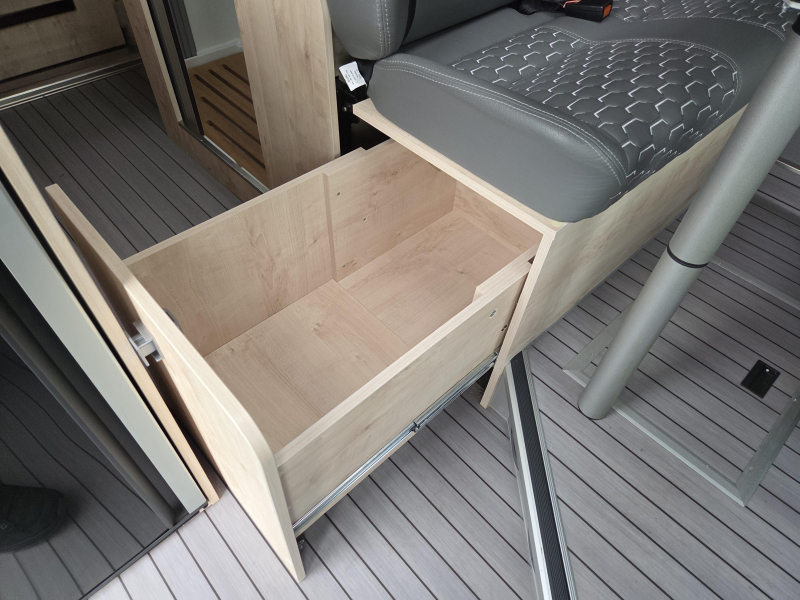Clever Runner 640 Long bed 205 cm! Leather photo: 3