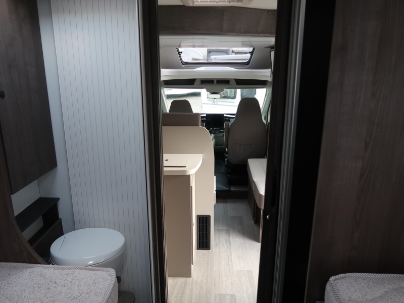 Benimar Cocoon 463 ADVANTAGE 11.680, AUTOMATIC photo: 13