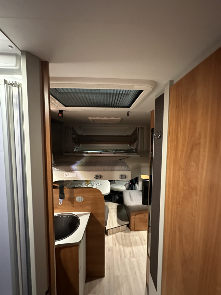 DETHLEFFS TREND T 7057 foto: 8