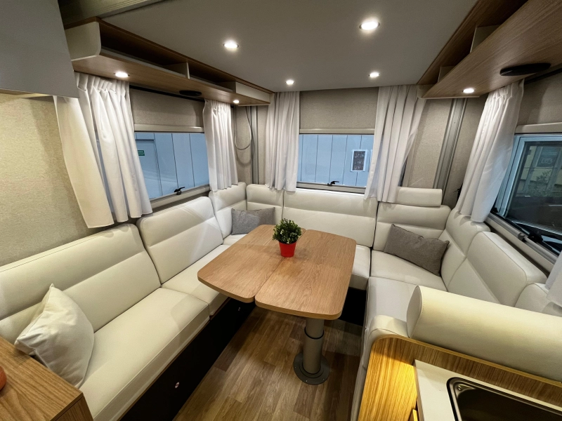 Pilote P 720 U Unieke rondzit! 2026  foto: 7
