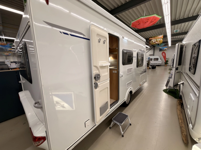 Caravelair Antares Style 450 Luifel+mover+voortent  foto: 3