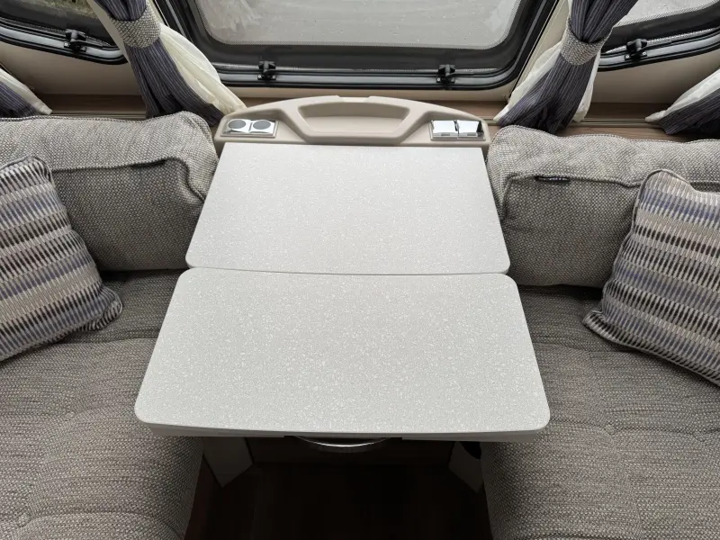 Sprite Mondial 420 SE Mover,awning,shower cabin. photo: 8