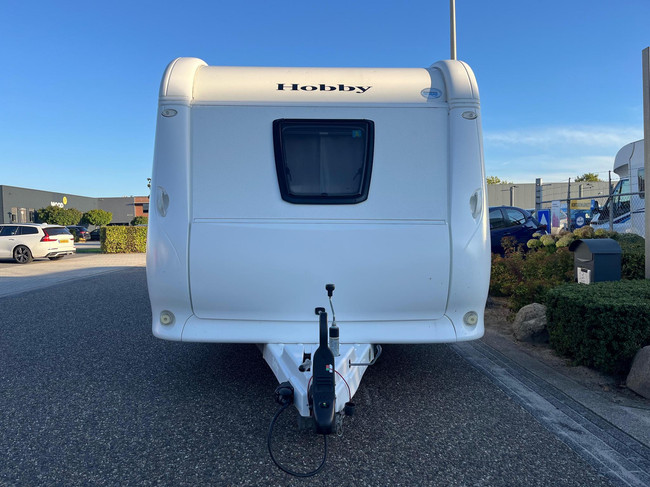 Hobby 540 UFE Excellent | Bankairco | Dakluifel | Vol automatische mover |  Fransbed | Douche | TV & Wii | Grote koelkast en kruidenkast