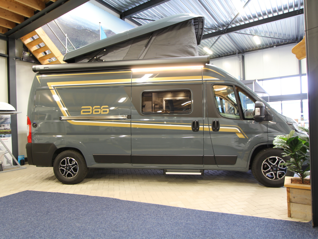 Bürstner B66 C 600 TentTop