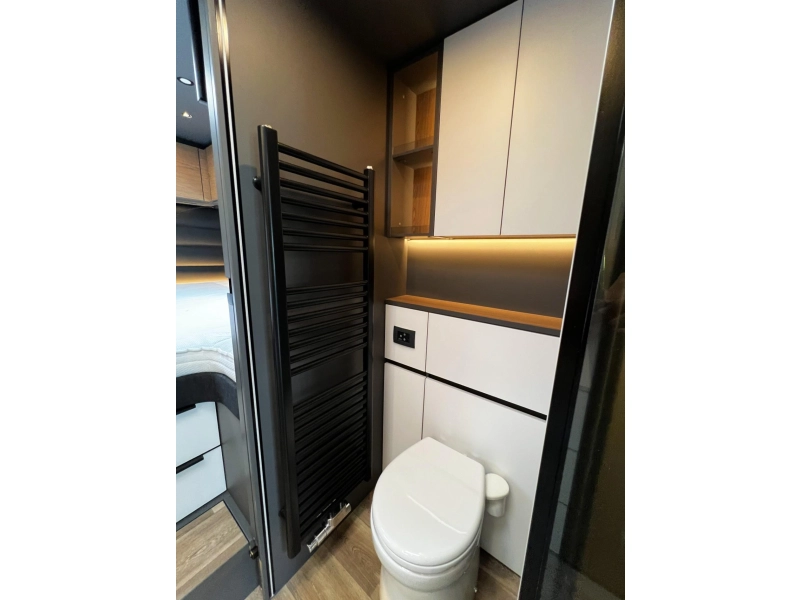 Niesmann+Bischoff Flair 920 ER  foto: 9