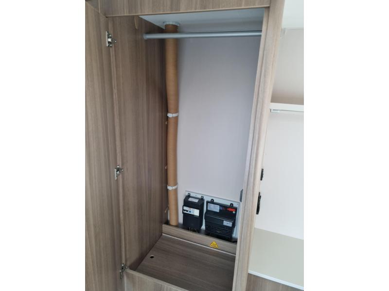 Dethleffs C'Joy 420 QSH - Thule Cassette Luifel -  foto: 10