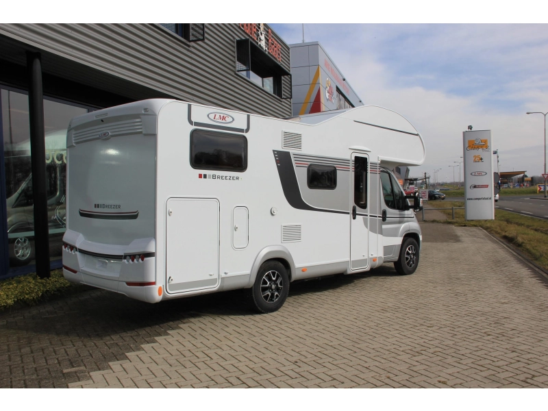 LMC Breezer 6 Pers/ Automaat  foto: 5