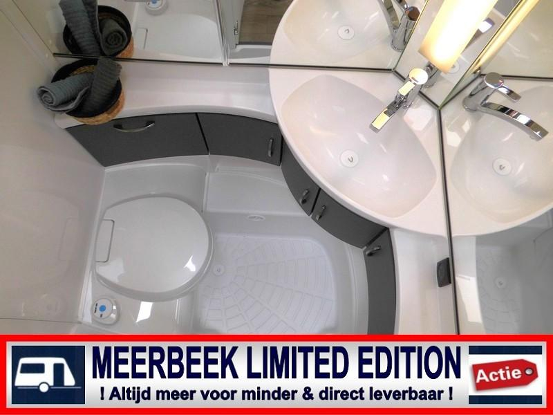 Hobby Excellent Edition 540 UL 4144,=KORTING MOVER+THULE  foto: 21