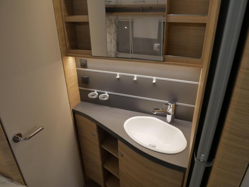 Fendt Bianco Selection 465 SFB nu met GRATIS mover  foto: 12