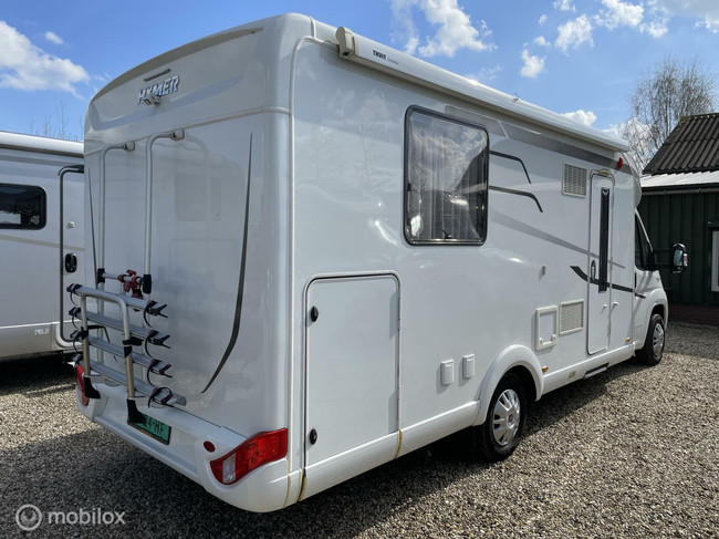 Hymer Tramp 698 Semi-integraal met Hef én Queensbed 2X Airco, Solar zéér weinig km's! foto: 13