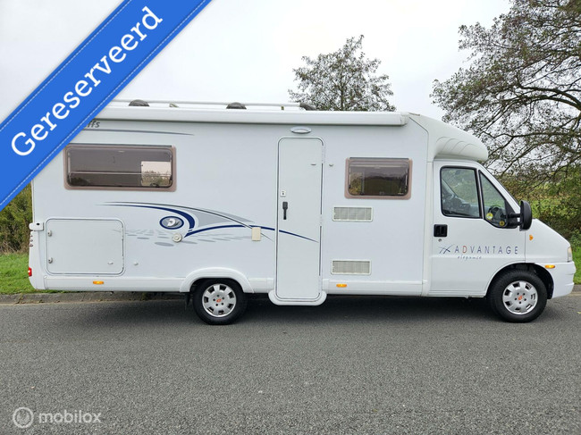 Dethleffs Advantage T 6611 Semi-integrated ☆Single beds☆ photo: 1