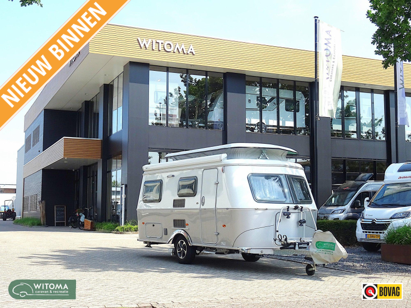 Eriba Touring Urban 542 versi&oacute;n s&uacute;per completa